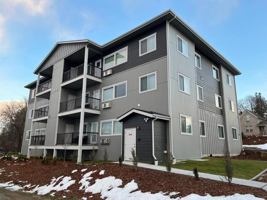Brand New 2 Bd 2 Bth Near Dt And Perry District Apartment Spokane Exterior photo