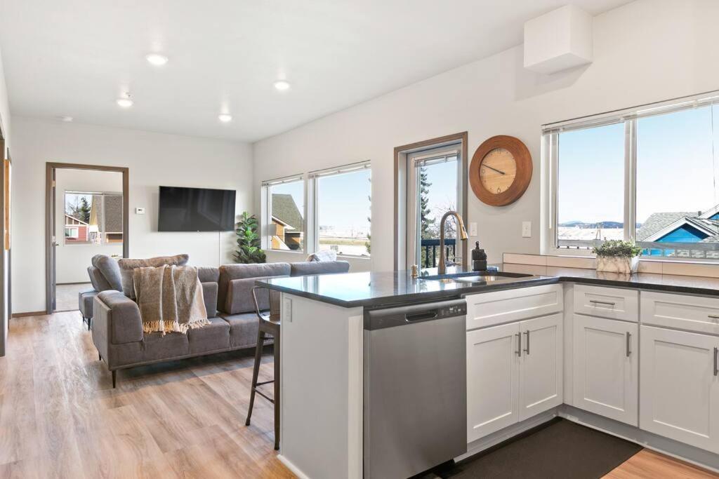 Brand New 2 Bd 2 Bth Near Dt And Perry District Apartment Spokane Exterior photo