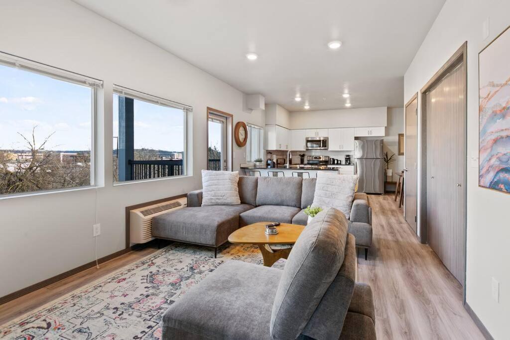 Brand New 2 Bd 2 Bth Near Dt And Perry District Apartment Spokane Exterior photo