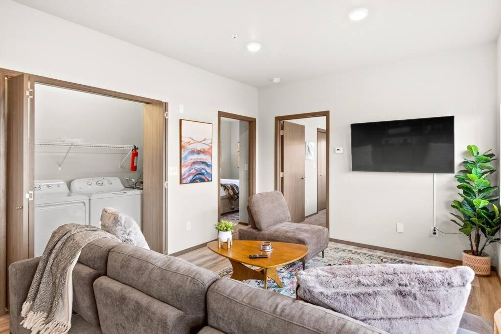 Brand New 2 Bd 2 Bth Near Dt And Perry District Apartment Spokane Exterior photo